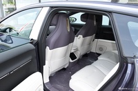 2024款阿维塔12 700 三激光后驱奢享版