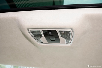 2024款奥迪A8L Horch创始人版 55TFSI