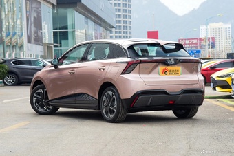 2022款MG4 EV 425km 旗舰版