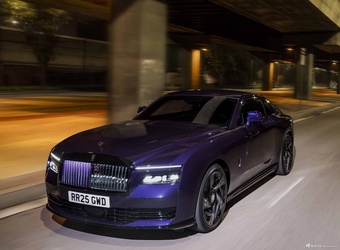 2025款闪灵 Black Badge 官图