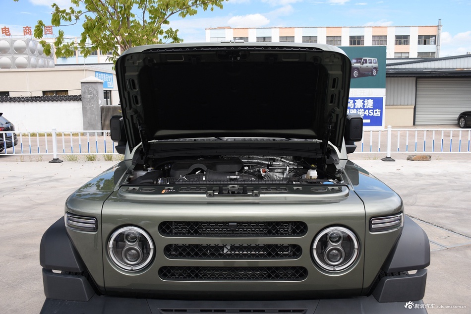 2024款212越野车 2.0T 机械师