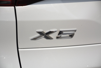 2020款宝马X5混动xDrive45e M运动套装