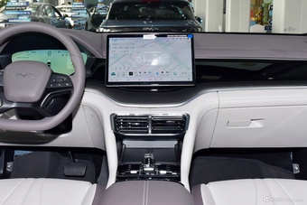 2025款宋PLUS EV 智驾版 520km 尊贵型