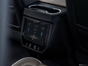 2025款YUKON育空 6.2L V8 Denali 官图