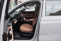 2024款瑞虎8 L 2.0T 两驱豪华版 5座