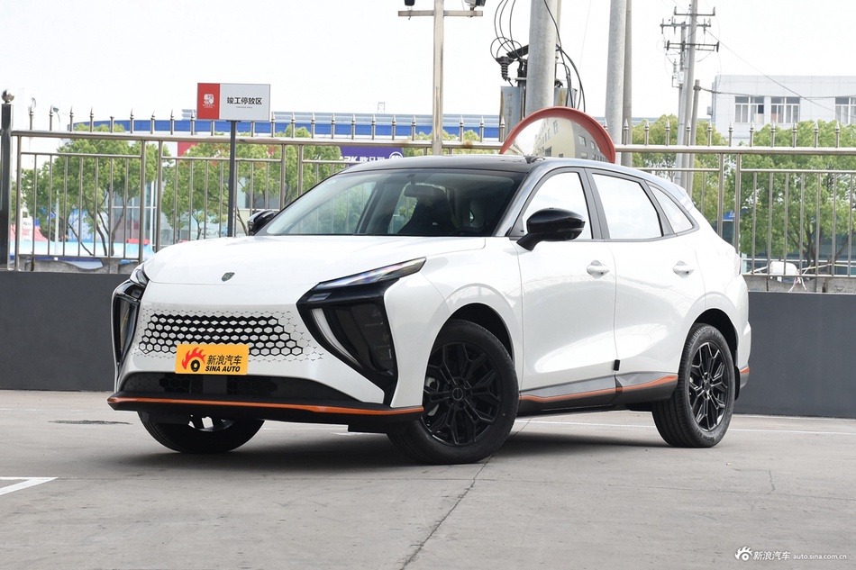 2023款风行雷霆 430 Elite