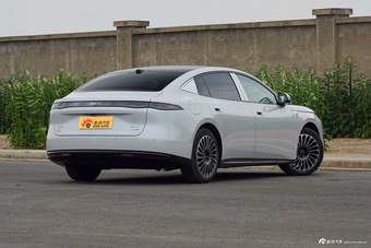 2026款海豹08 EV 775KM尊贵型