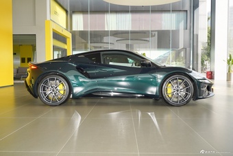 2025款Emira 2.0T DCT Turbo SE