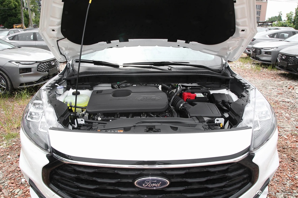 2024款锐际 EcoBoost 245 两驱耀享款