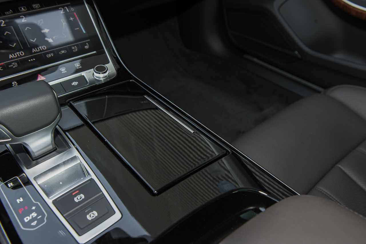 2019款奥迪A8L Plus 3.0T自动豪华型