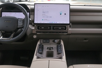 2026款哈弗猛龙PLUS Hi4 Ultra 五座领航版