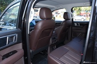 2023款福田火星9 2.0T柴油自动两驱标轴尊享型