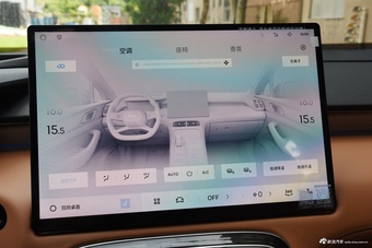 2025款博越L 第四代 1.5TD DCT 锦绣