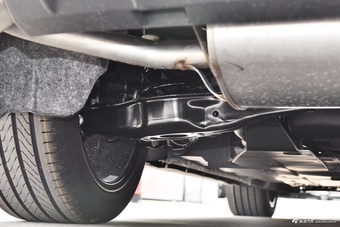 2025款长安UNI-V 第三代 1.5T 500Bar尊贵型