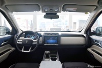 2024款大道 全能者 2.3T 柴油自动两驱舒享款平底货箱