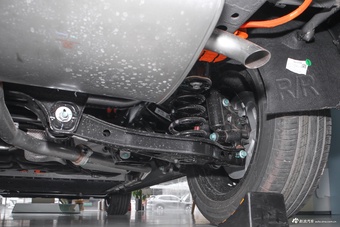 2025款山海L7 PLUS 220km精英版 7座