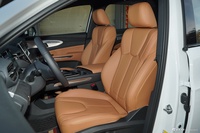 2025款奔腾T90 龙耀版 1.5T 欢享型