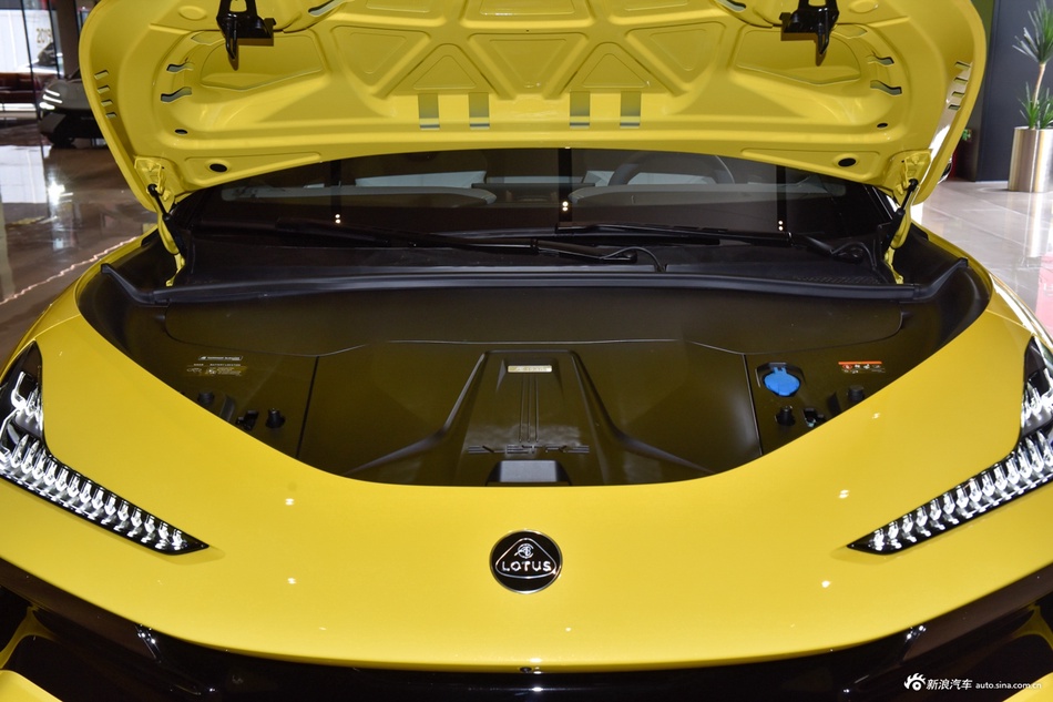 2026款ELETRE 600 SE 5座