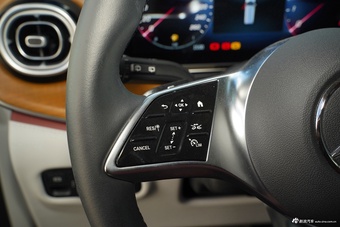 2025款莱茵旅行者 2.0T 七星版