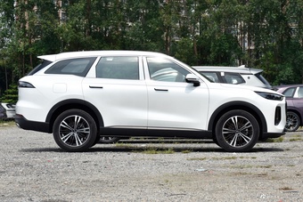 2026款瑞虎9X 2.0T 自动两驱豪华型