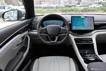 2025款宋PLUS EV 520km 豪华型