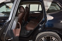 2022款宝马iX3 创领型