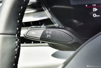 2026款一汽奥迪A5L 2.0T 乾崑智驾版