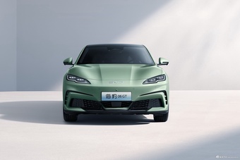 2025款海豹06GT 550 四驱热浪版