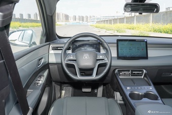 2026款秦PLUS DM-i 210KM进取型