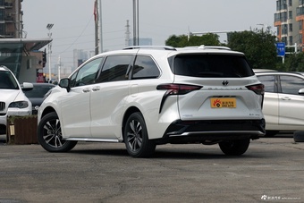 2026款格瑞维亚 2.5L混动 尊爵MAX四驱版