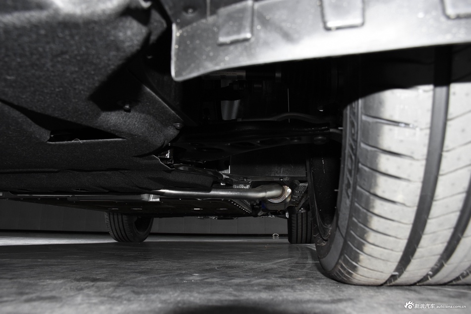 2023款领克08 1.5T 四驱245km