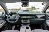 2023款ARCFOX极狐αT 688E+ 森林版