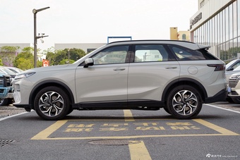 2025款枭龙MAX Hi4 165 Ultra 智驾版