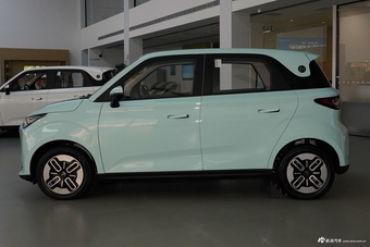 2025款QQ多米305km 舒享型