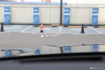 2022款宝马X5 xDrive 40Li 尊享型M运动套装