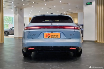 2025款蔚来ET5T 75kWh Touring