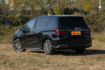 2026款奥德赛 2.0L e:HEV 锐·领享版