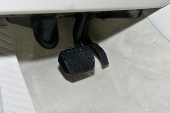 2025款奥迪A8L 55 TFSI quattro 旗舰型