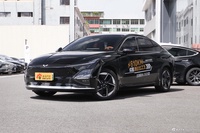 2025款五菱星光纯电 610km 智能旗舰型