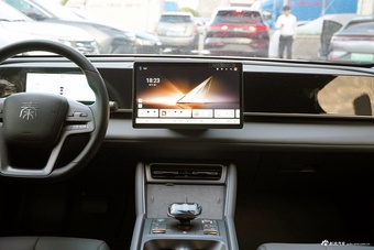 2025款秦L DM-i 智驾版 120KM超越型