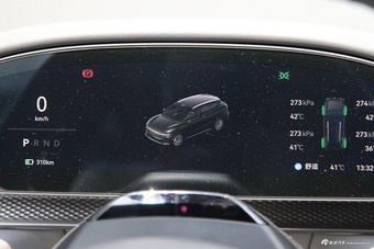 2026款ZEEKR 7X 75kWh 后驱MAX版