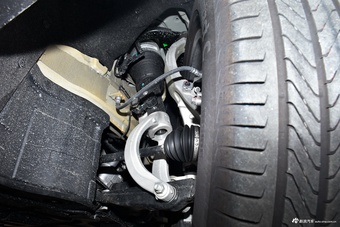 2025款深蓝G318 无忧穿越版 四驱秘境版