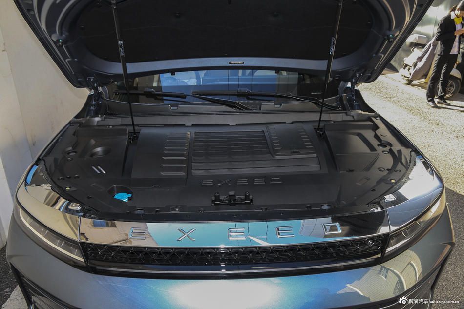 2019星途LX 1.6T 自动 星尊版