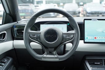 2025款海豹06 EV 545KM尊享型