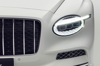 2027款飞驰混动 4.0T V8 雅度版 官图