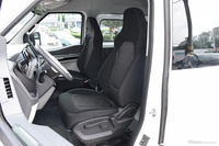 2024款先锋官V 多功能版 2.0T 自动中轴中顶 7座