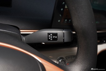 2025款QQ多米305km 舒享型