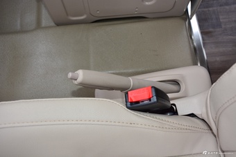 2022款凯锐浩克2.0L途悦豪华9座高顶1TZS