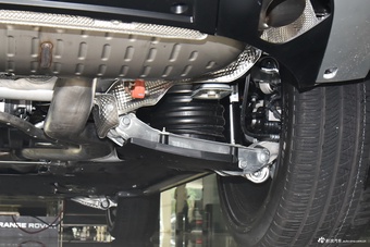 2026款揽胜 3.0 L6 400PS HSE长轴版