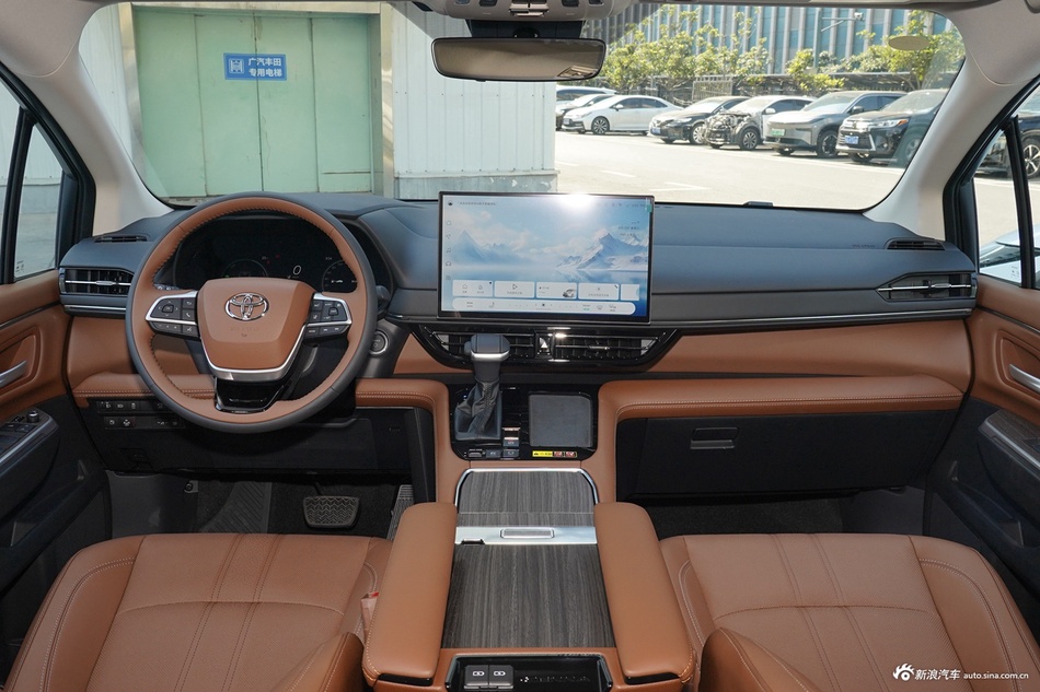 2027款赛那SIENNA 2.5L 双擎四驱臻享版